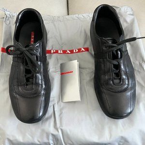 Prada Men's Shoes/size: 8/leather/Black-w/Pouch